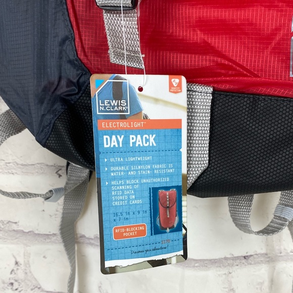 Lewis N Clark Electrolight Backpack NWT!!!!! - Picture 3 of 7